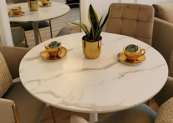 아파트 Gold In The Old Town